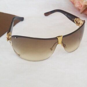 Authentic Gucci sunglasses